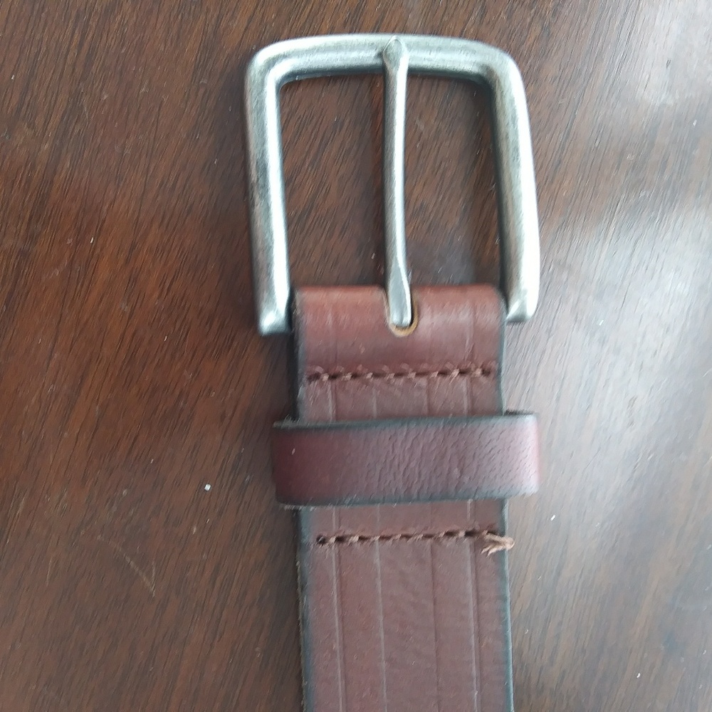 Genuine leather with silver tone buckle NWT sz L
